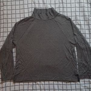 Lou & Grey - Houndstooth Mockneck Top